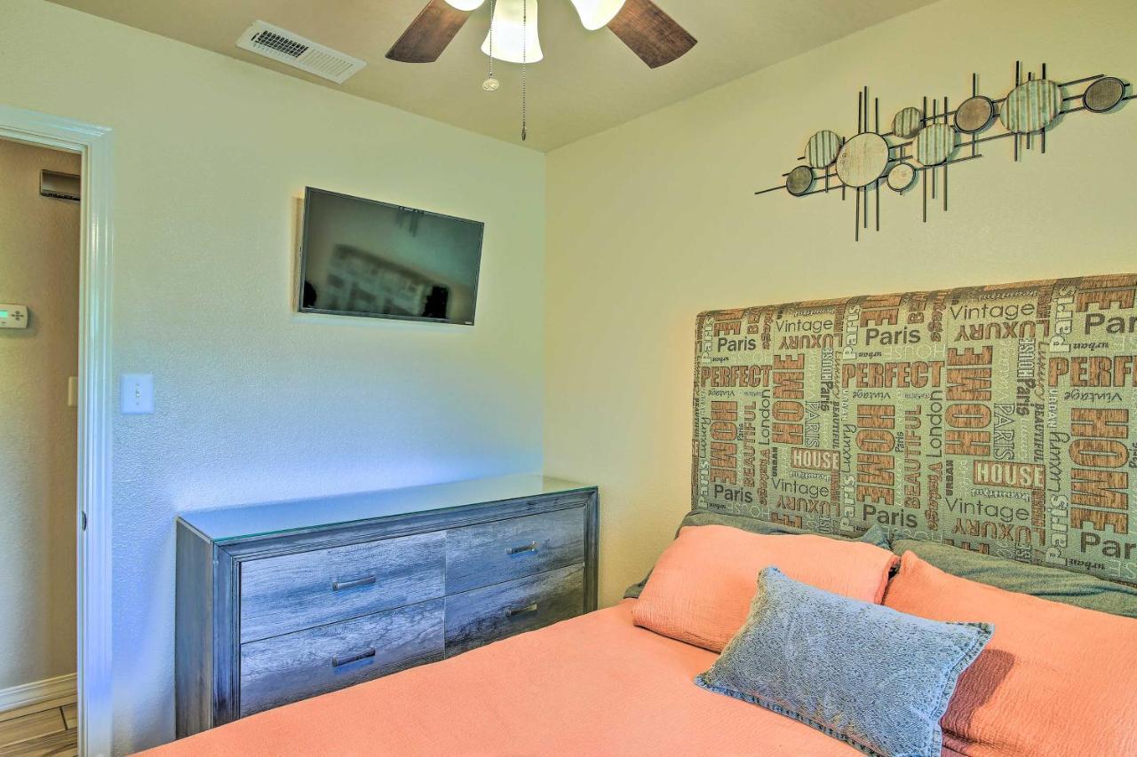 San Antonio Oasis With Hot Tub, Pool And Outdoor Bar! Villa Екстериор снимка