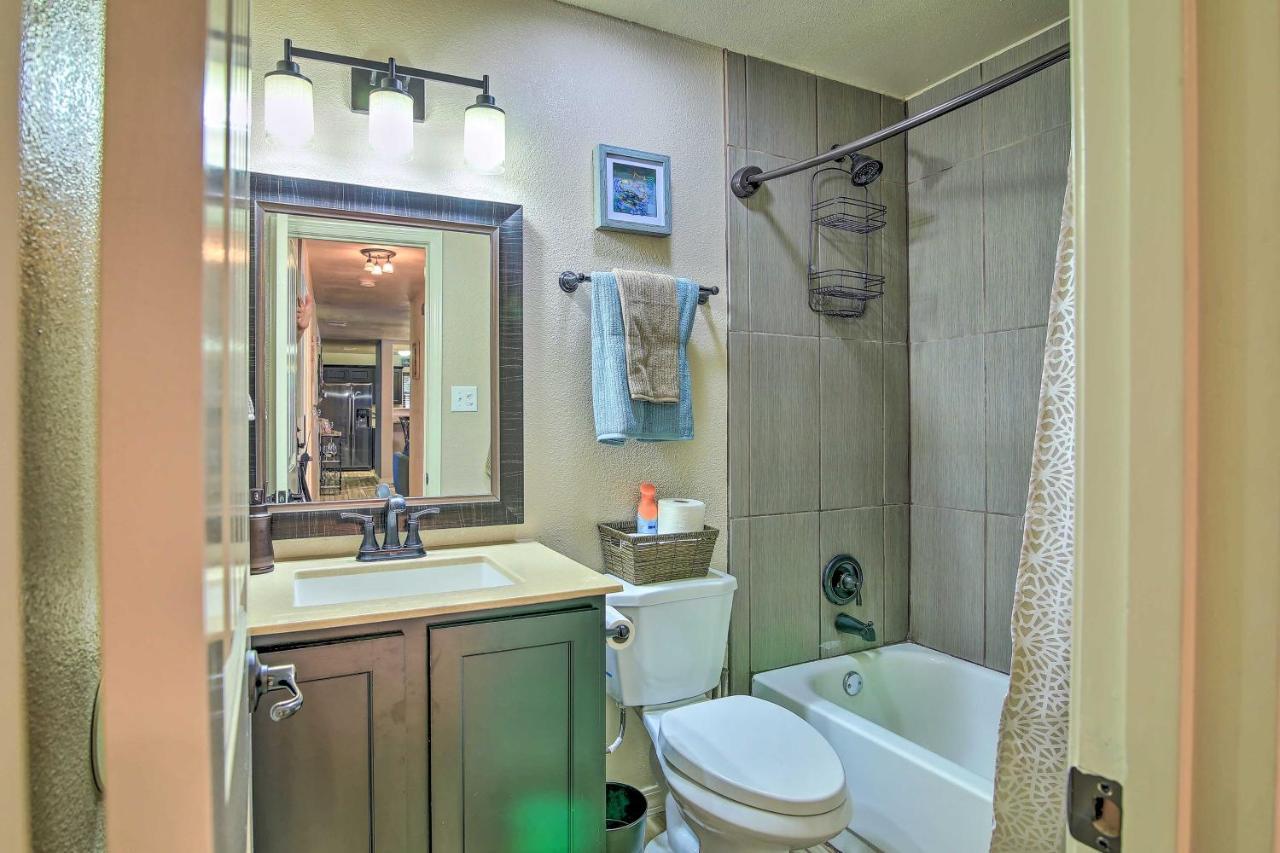 San Antonio Oasis With Hot Tub, Pool And Outdoor Bar! Villa Екстериор снимка